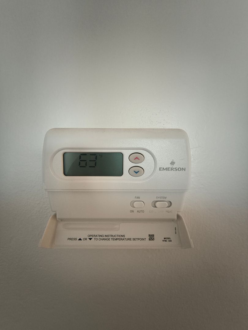 2275 Cypress Ave - San Pablo - California - 3 bed, 2 bath rental property