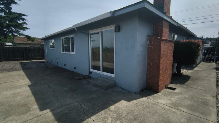 2275 Cypress Ave - San Pablo - California - 3 bed, 2 bath rental property