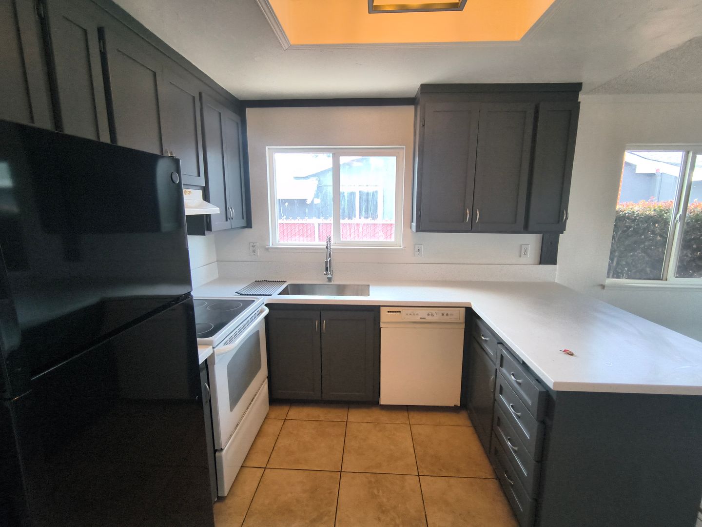 2275 Cypress Ave - San Pablo - California - 3 bed, 2 bath rental property