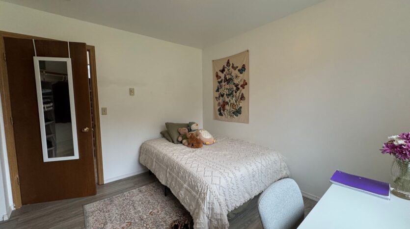 2324 Happy Ct. - Bellingham - Washington - 4 bed, 2 bath rental property