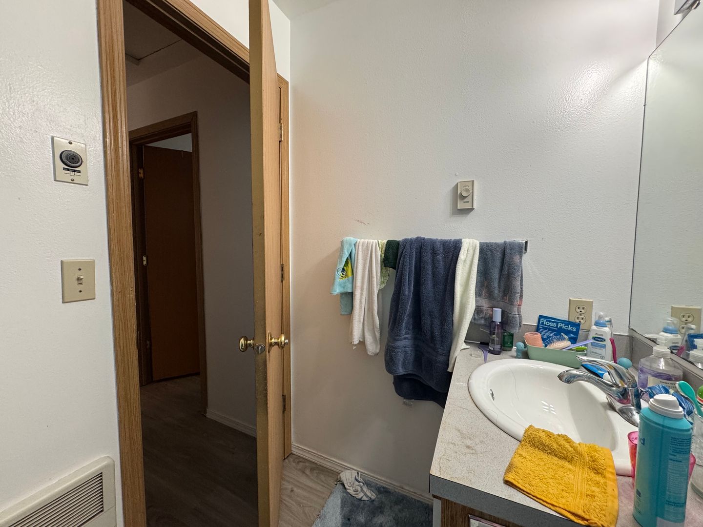 2324 Happy Ct. - Bellingham - Washington - 4 bed, 2 bath rental property