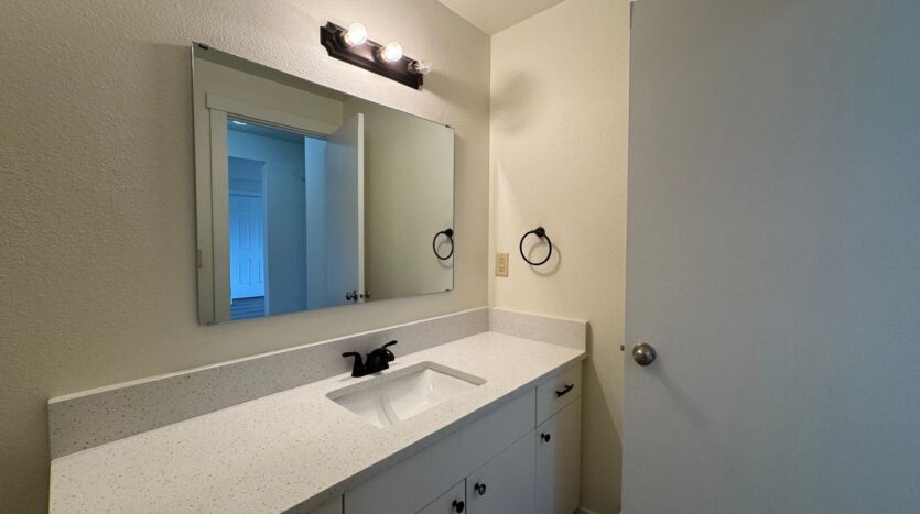 2328 Queen St. - 16 - Bellingham - Washington - 1 bed, 1 bath rental property