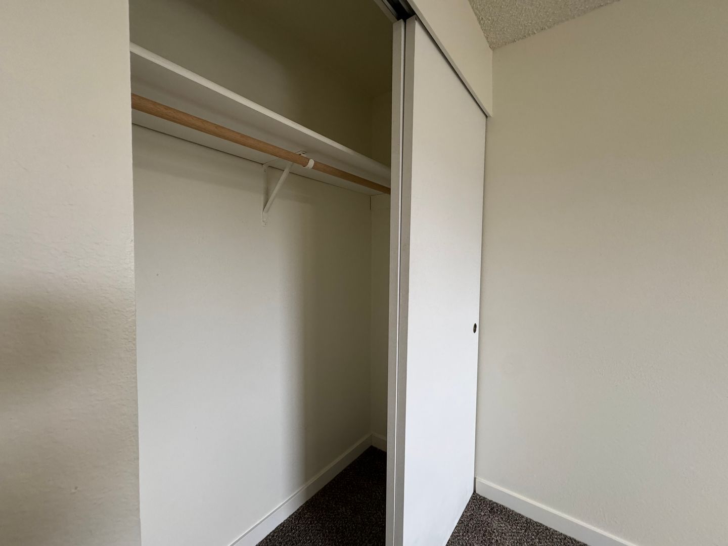 2328 Queen St. - 16 - Bellingham - Washington - 1 bed, 1 bath rental property