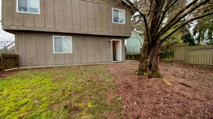 2330 190th St SW - Lynnwood - Washington - 1 bath rental property