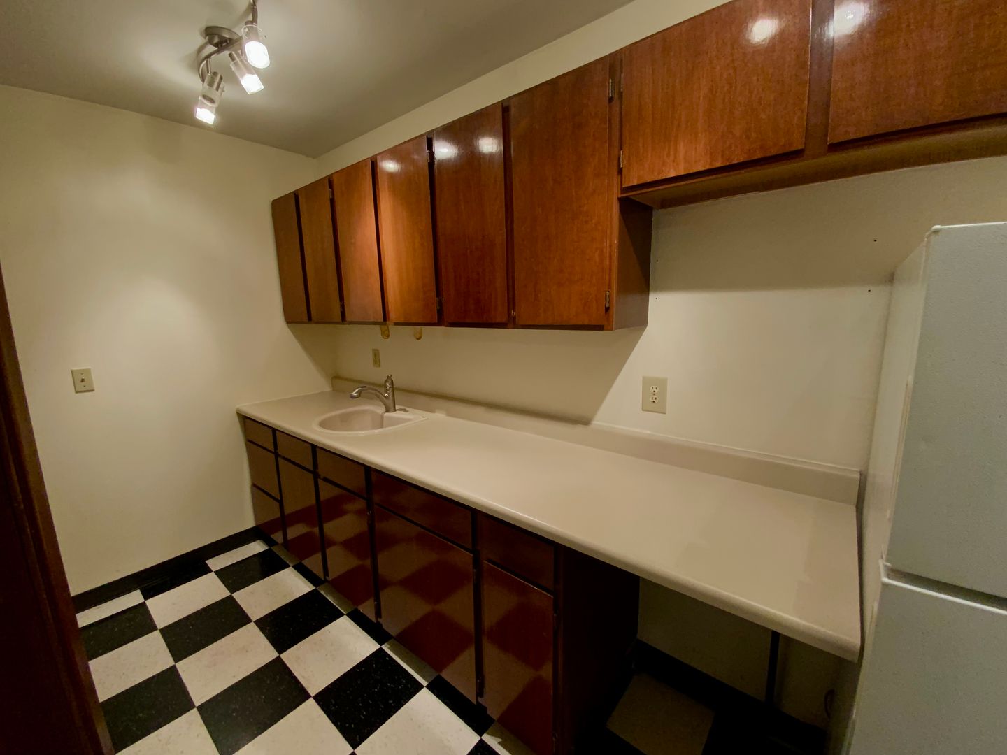 2330 190th St SW - Lynnwood - Washington - 1 bath rental property