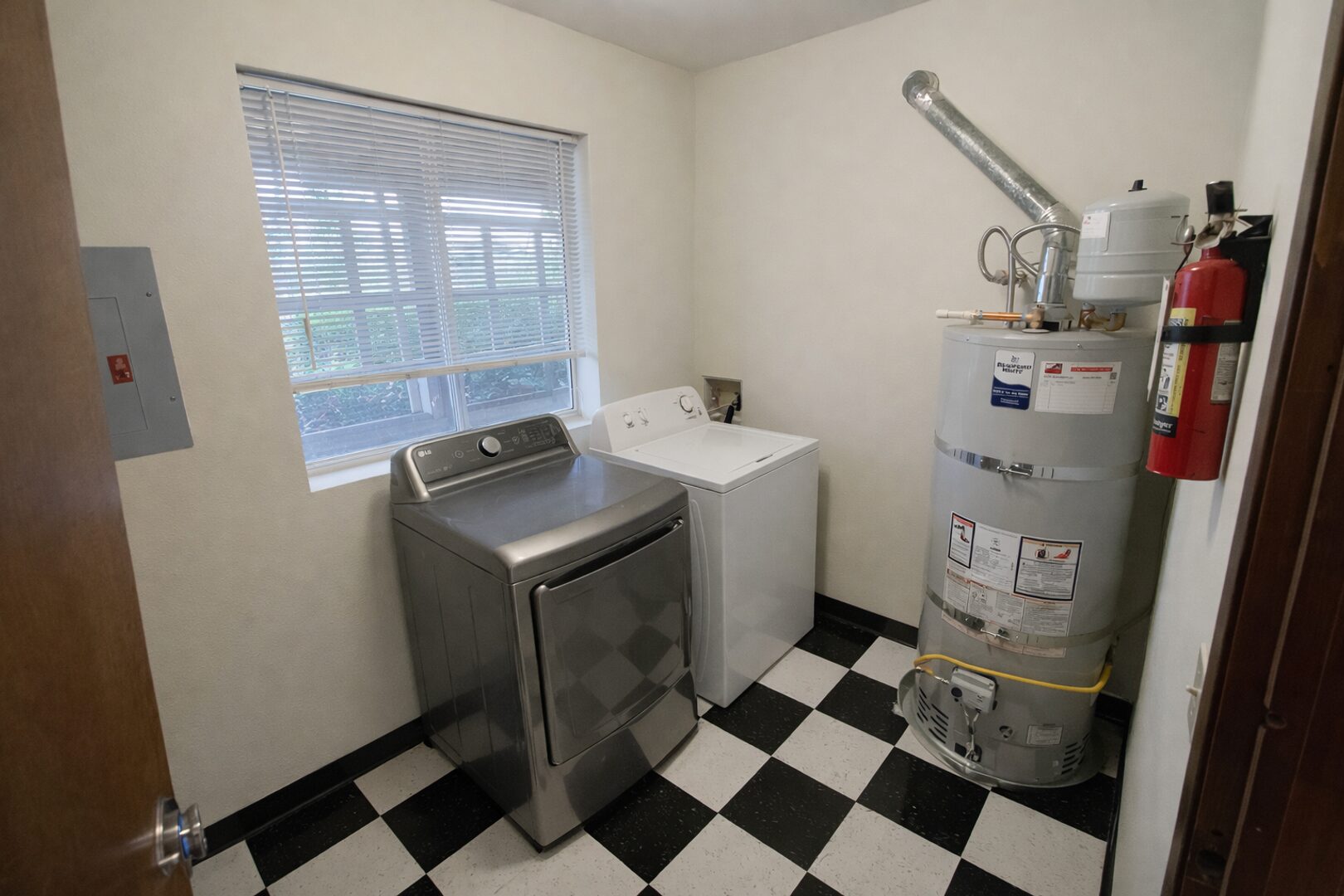 2330 190th St SW - Lynnwood - Washington - 1 bath rental property