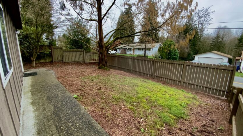2330 190th St SW - Lynnwood - Washington - 1 bath rental property