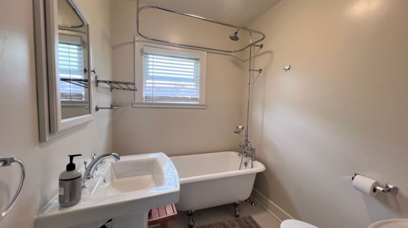 2355 Cherry Street - San Leandro - California - 2 bed, 2 bath rental property