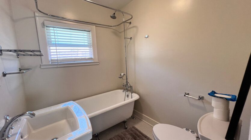 2355 Cherry Street - San Leandro - California - 2 bed, 2 bath rental property