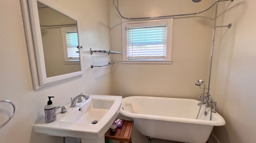 2355 Cherry Street - San Leandro - California - 2 bed, 2 bath rental property