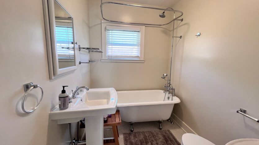 2355 Cherry Street - San Leandro - California - 2 bed, 2 bath rental property