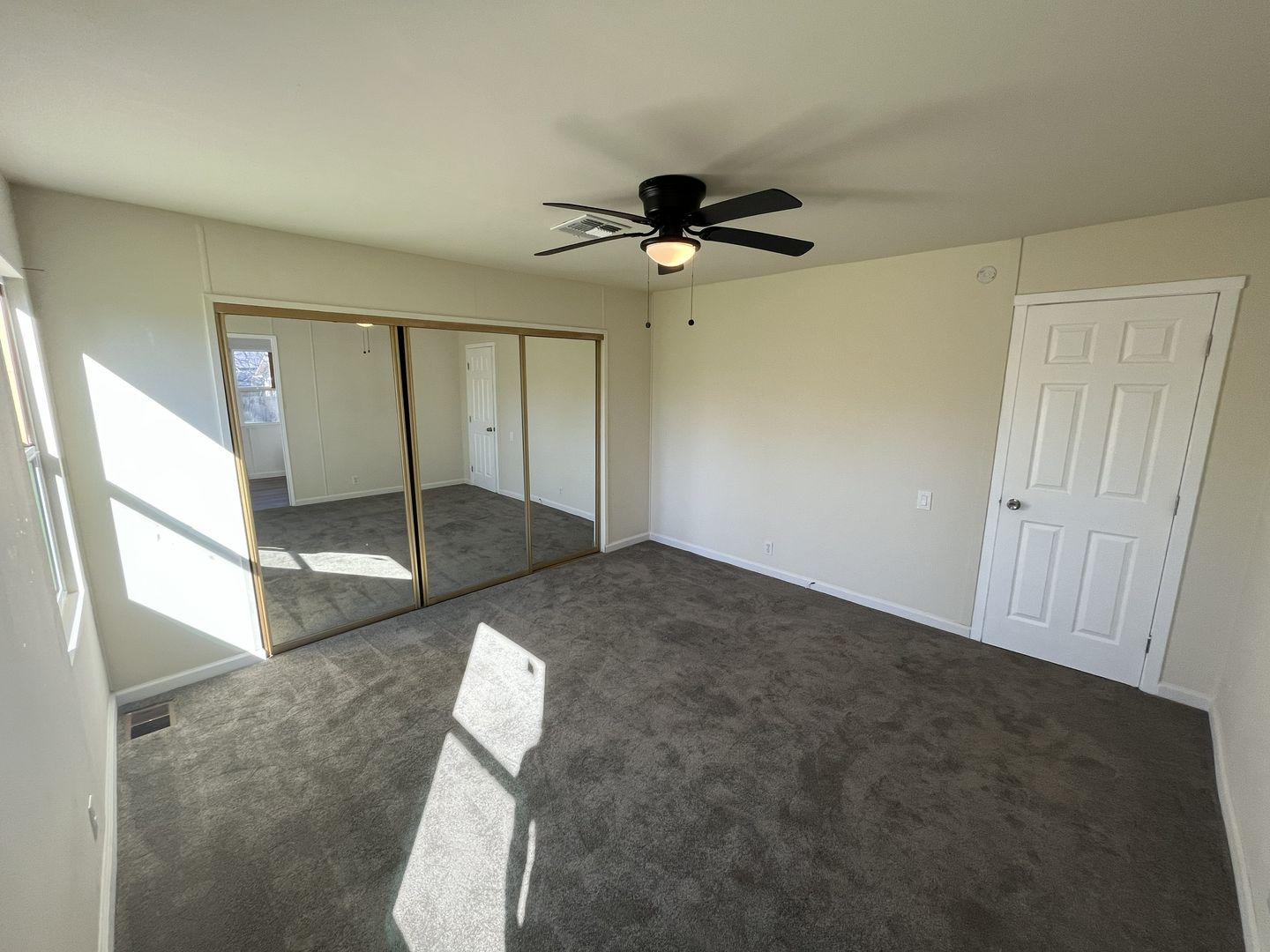 240 W El Camino Ave  - Sacramento - California - 2 bed, 2 bath rental property