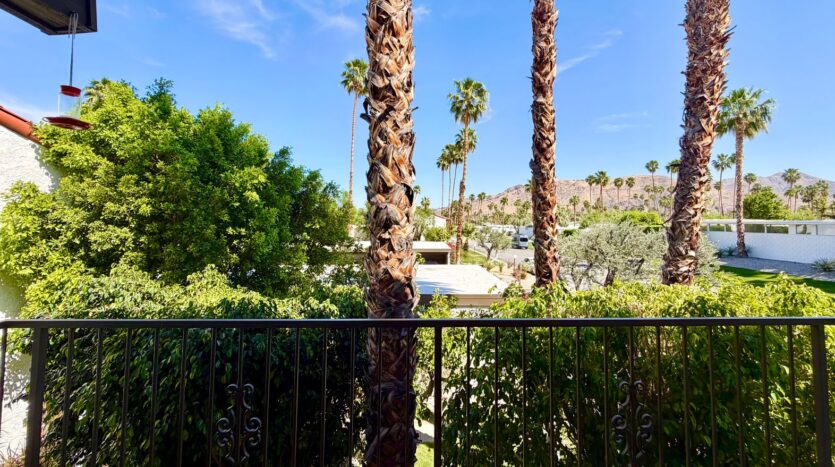 250 E San Jose Rd Unit 65 - Palm Springs - California - 3 bed, 2 bath rental property