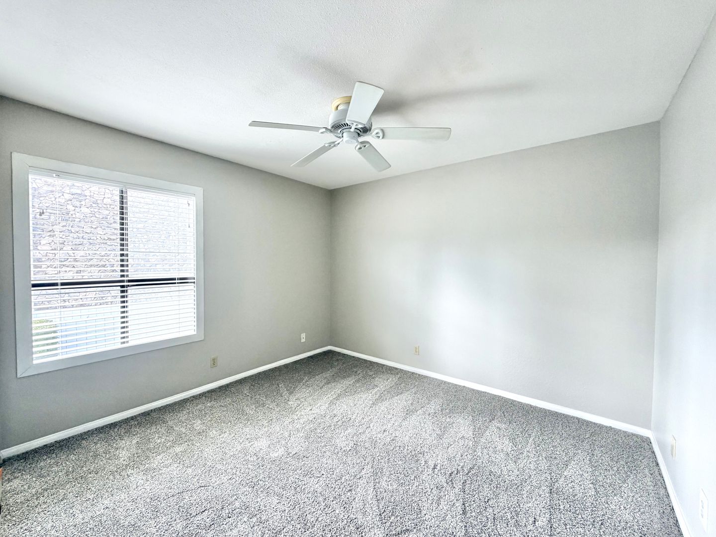 250 E San Jose Rd Unit 65 - Palm Springs - California - 3 bed, 2 bath rental property