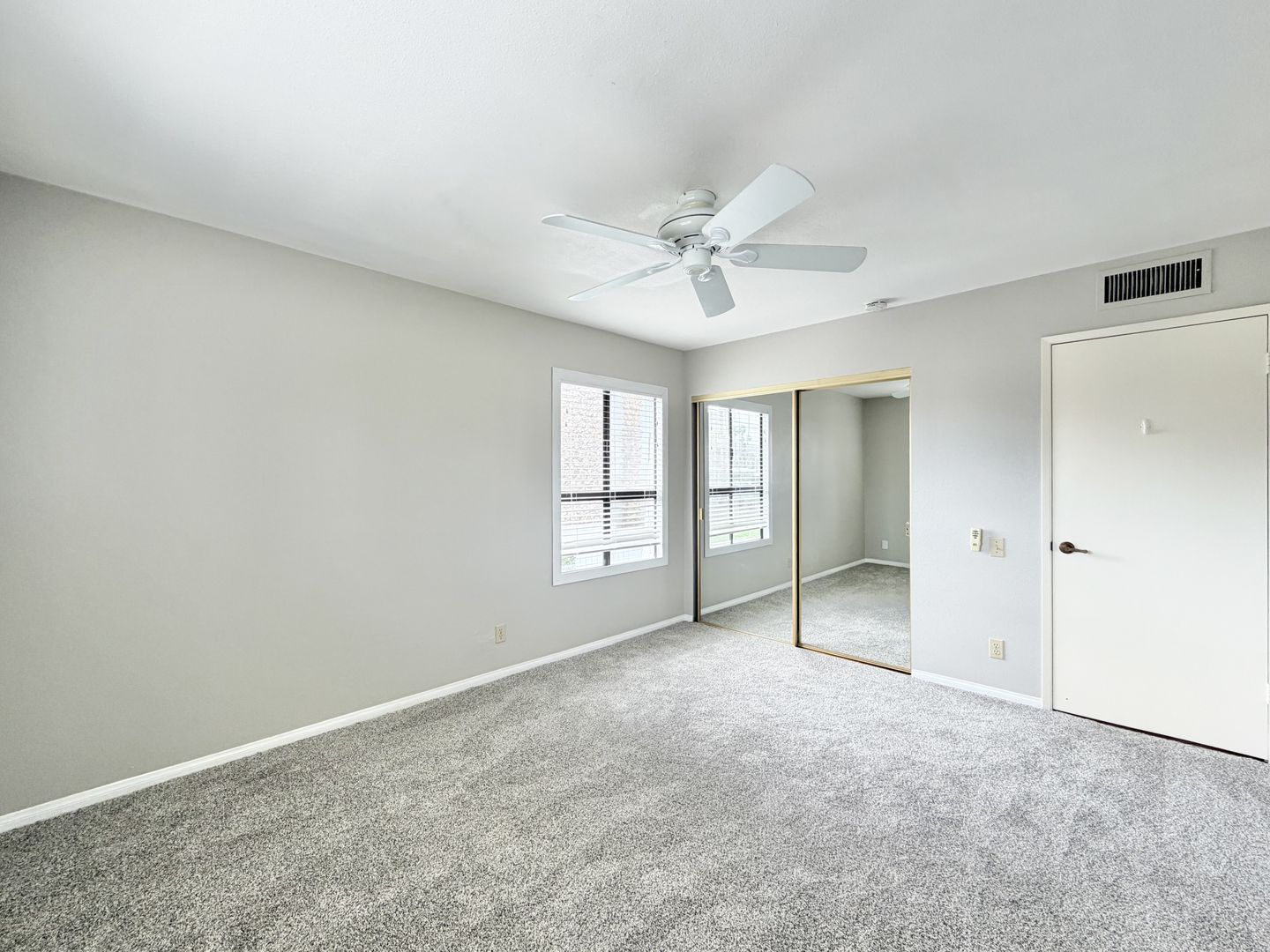 250 E San Jose Rd Unit 65 - Palm Springs - California - 3 bed, 2 bath rental property