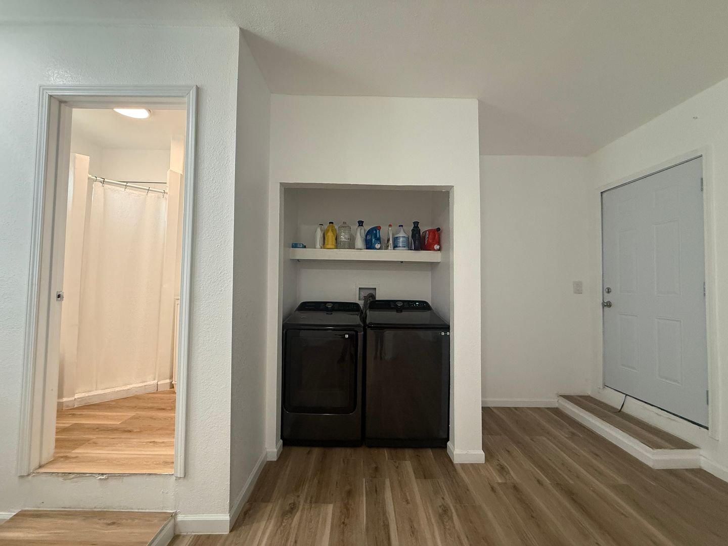 2505 S Encina Street - Visalia - California - 3 bed, 2 bath rental property