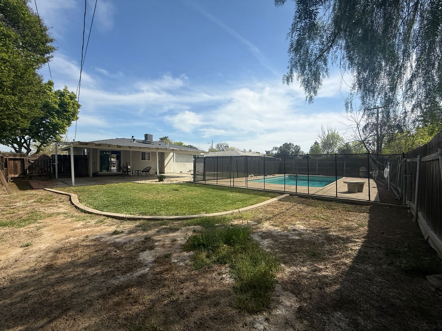 2505 S Encina Street - Visalia - California - 3 bed, 2 bath rental property