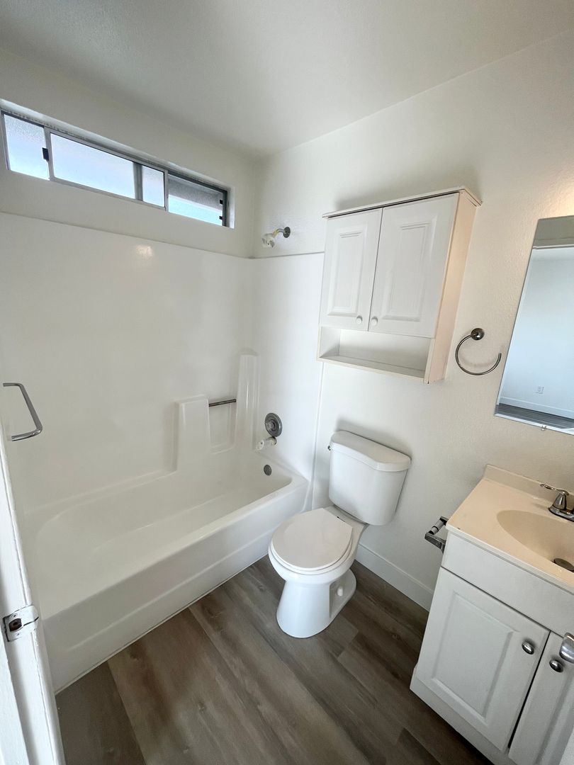 252 Melrose Ave - Encinitas - California - 1 bed, 1 bath rental property