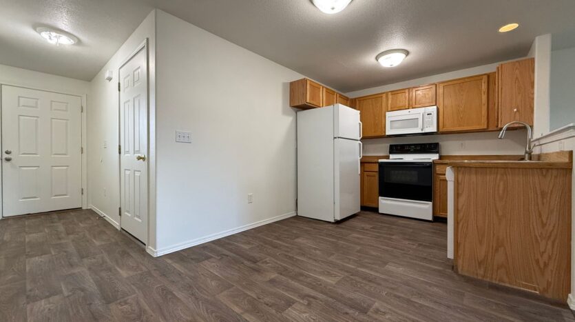 2561 NW Cedar Ave - 2 - Redmond - Oregon - 3 bed, 2.5 bath rental property