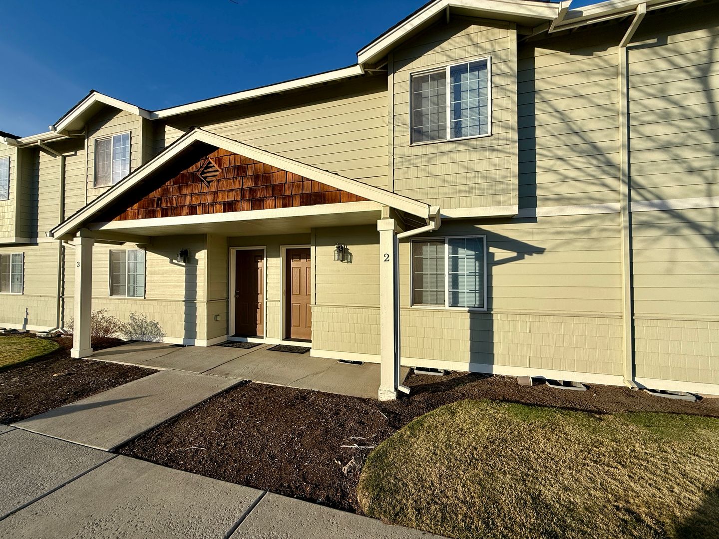 2561 NW Cedar Ave - 2 - Redmond - Oregon - 3 bed, 2.5 bath rental property