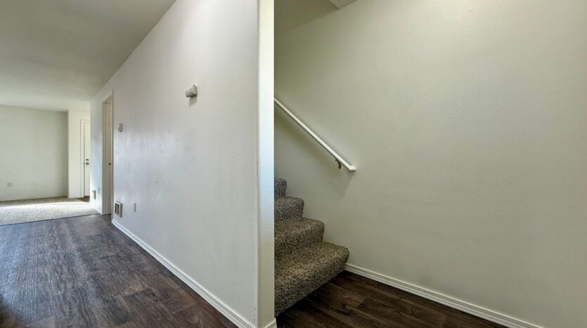 2561 NW Cedar Ave - 2 - Redmond - Oregon - 3 bed, 2.5 bath rental property