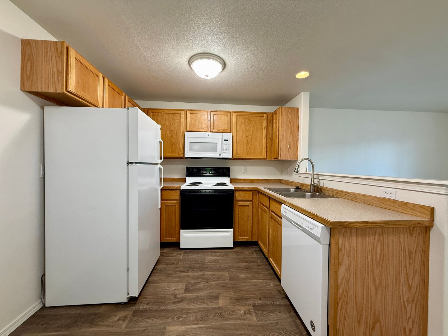 2561 NW Cedar Ave - 2 - Redmond - Oregon - 3 bed, 2.5 bath rental property