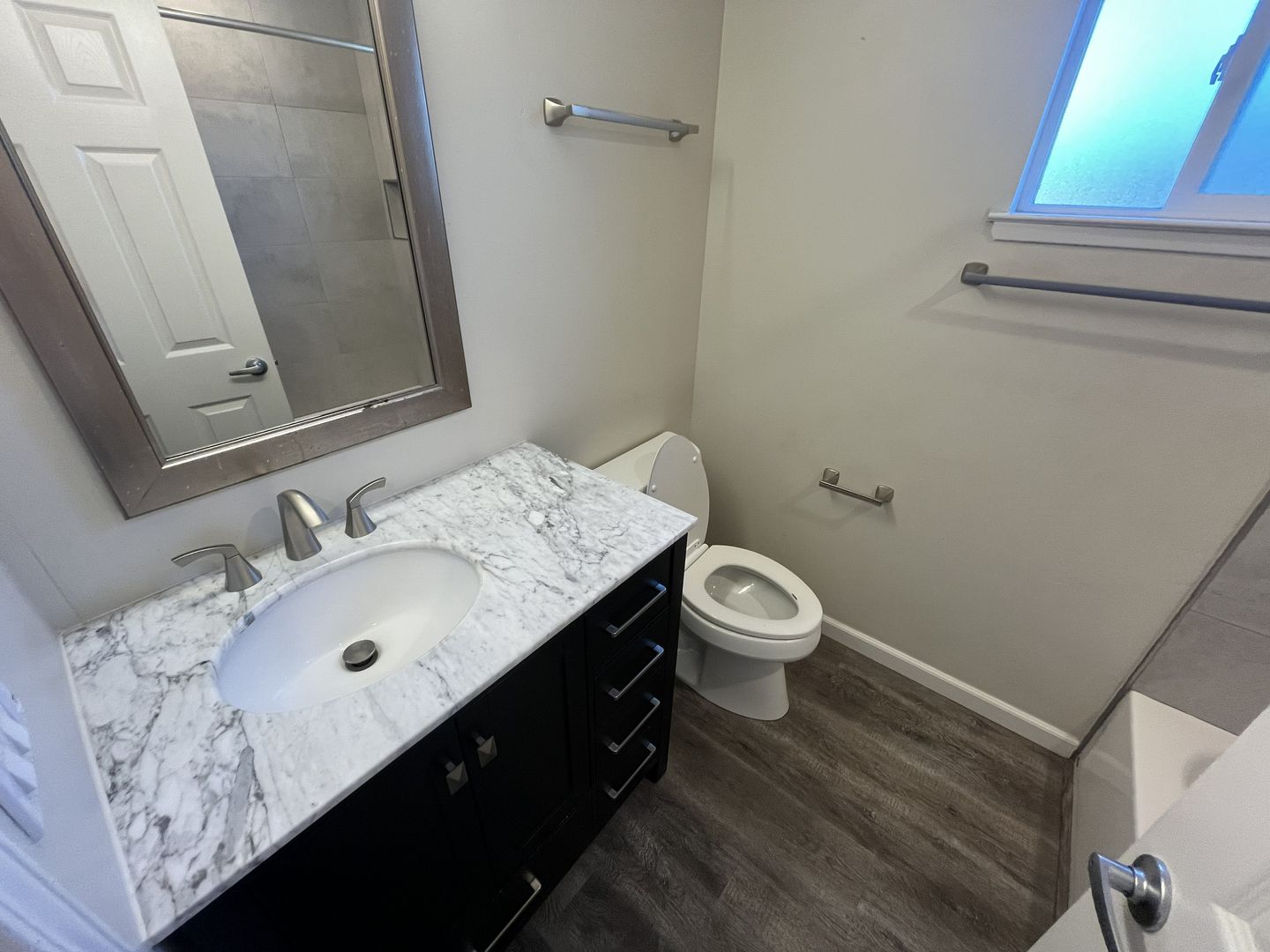 2569 - 2571 Erickson Street - Sacramento - California - 2 bed, 1 bath rental property