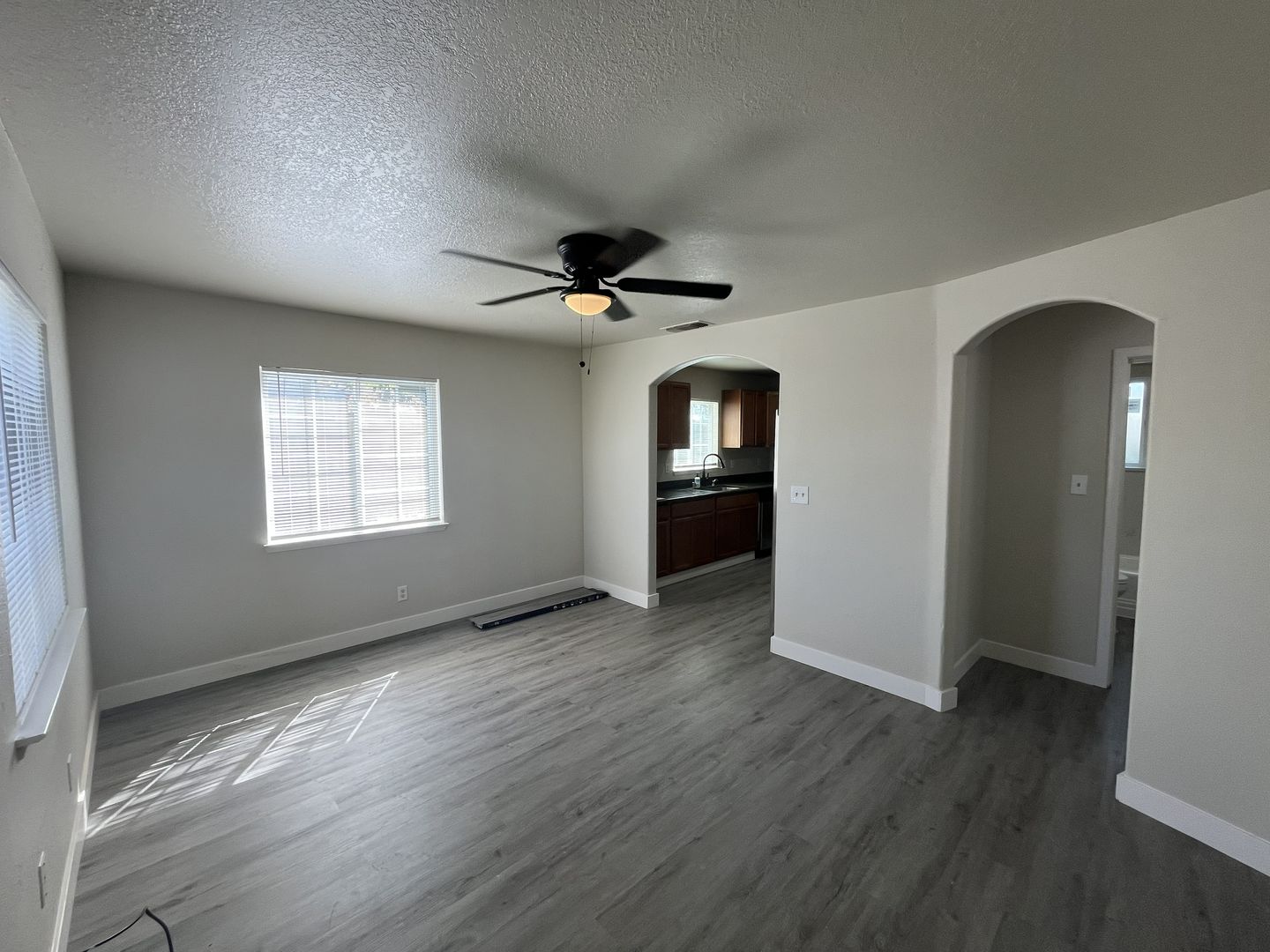 2569 - 2571 Erickson Street - Sacramento - California - 2 bed, 1 bath rental property