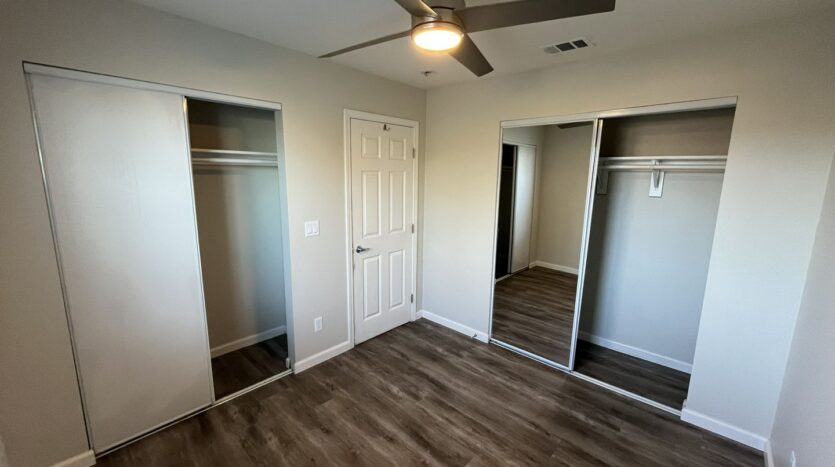 2569 - 2571 Erickson Street - Sacramento - California - 2 bed, 1 bath rental property