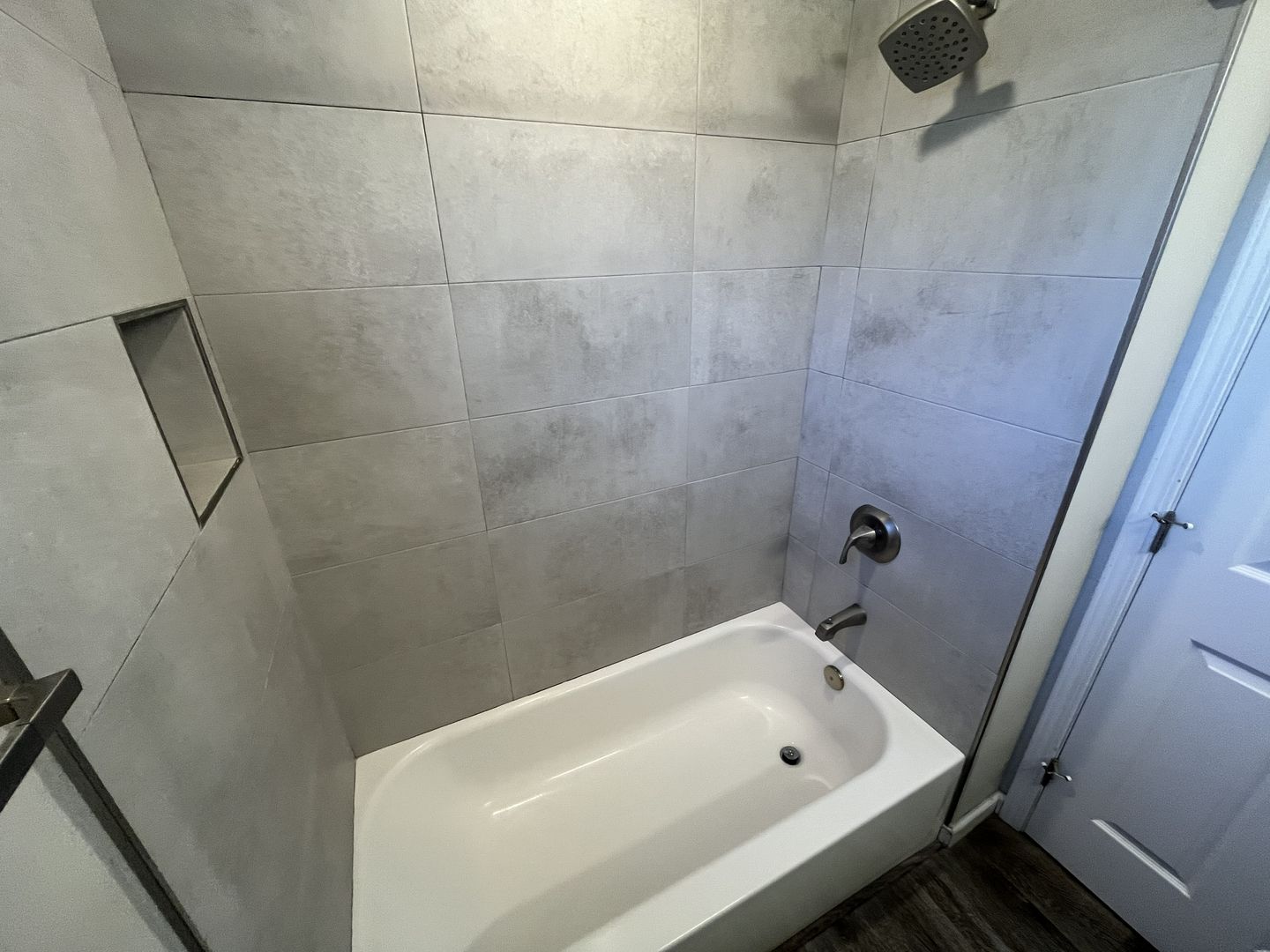 2569 - 2571 Erickson Street - Sacramento - California - 2 bed, 1 bath rental property