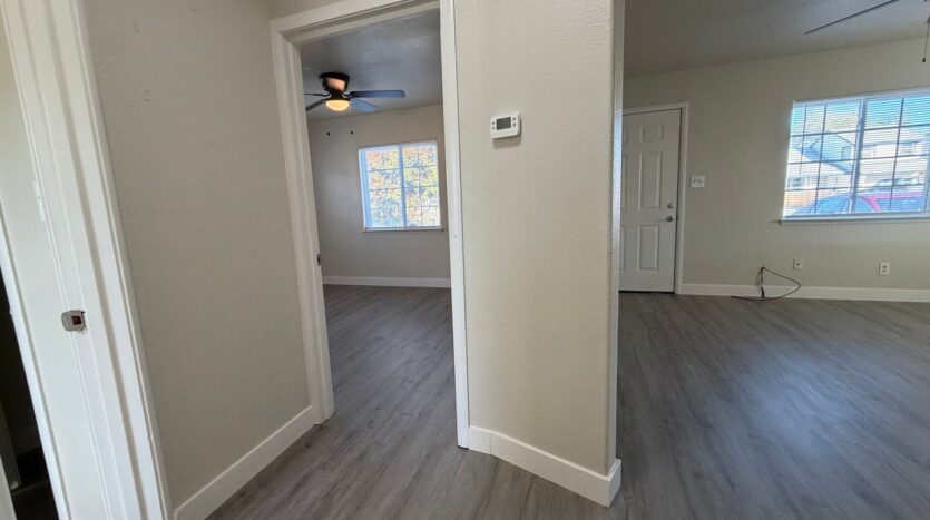 2569 - 2571 Erickson Street - Sacramento - California - 2 bed, 1 bath rental property