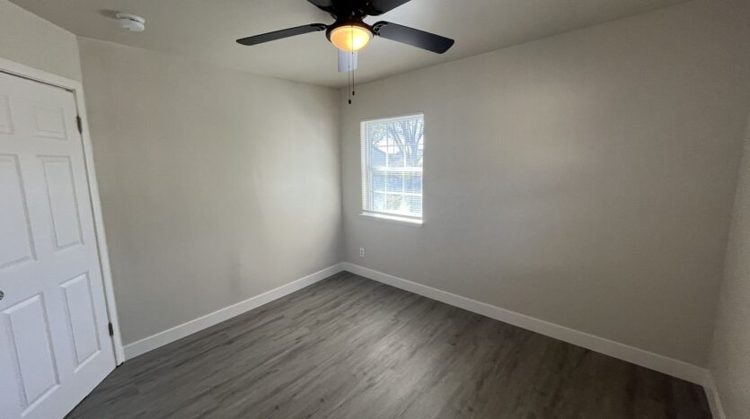 2569 - 2571 Erickson Street - Sacramento - California - 2 bed, 1 bath rental property