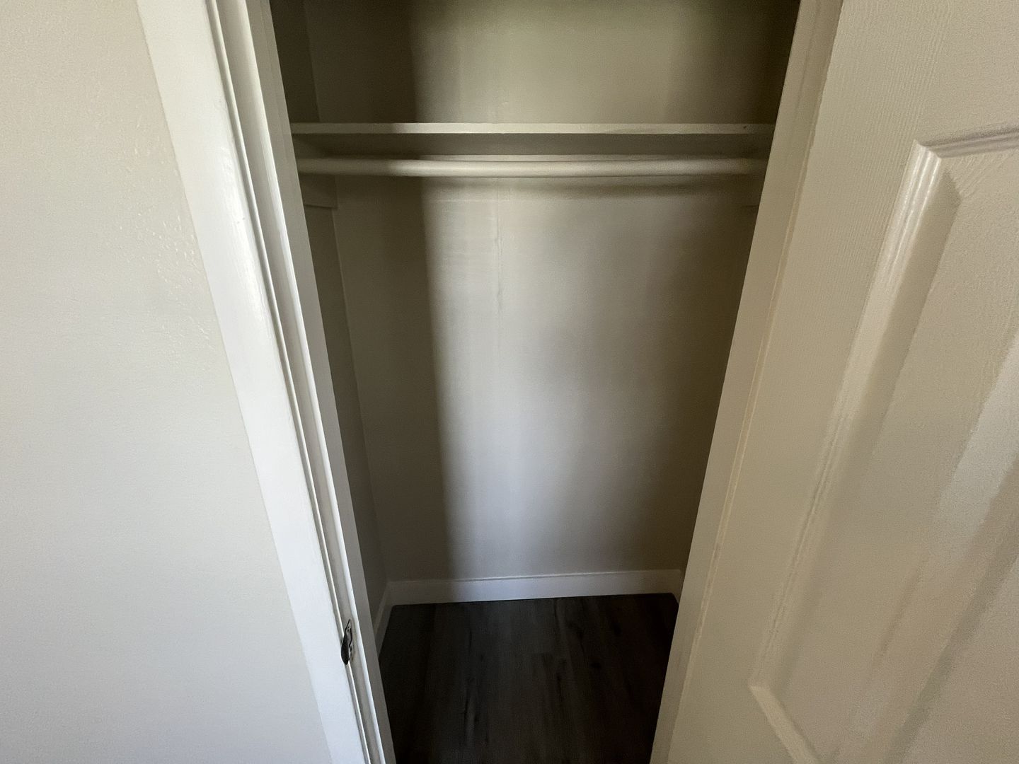 2569 - 2571 Erickson Street - Sacramento - California - 2 bed, 1 bath rental property