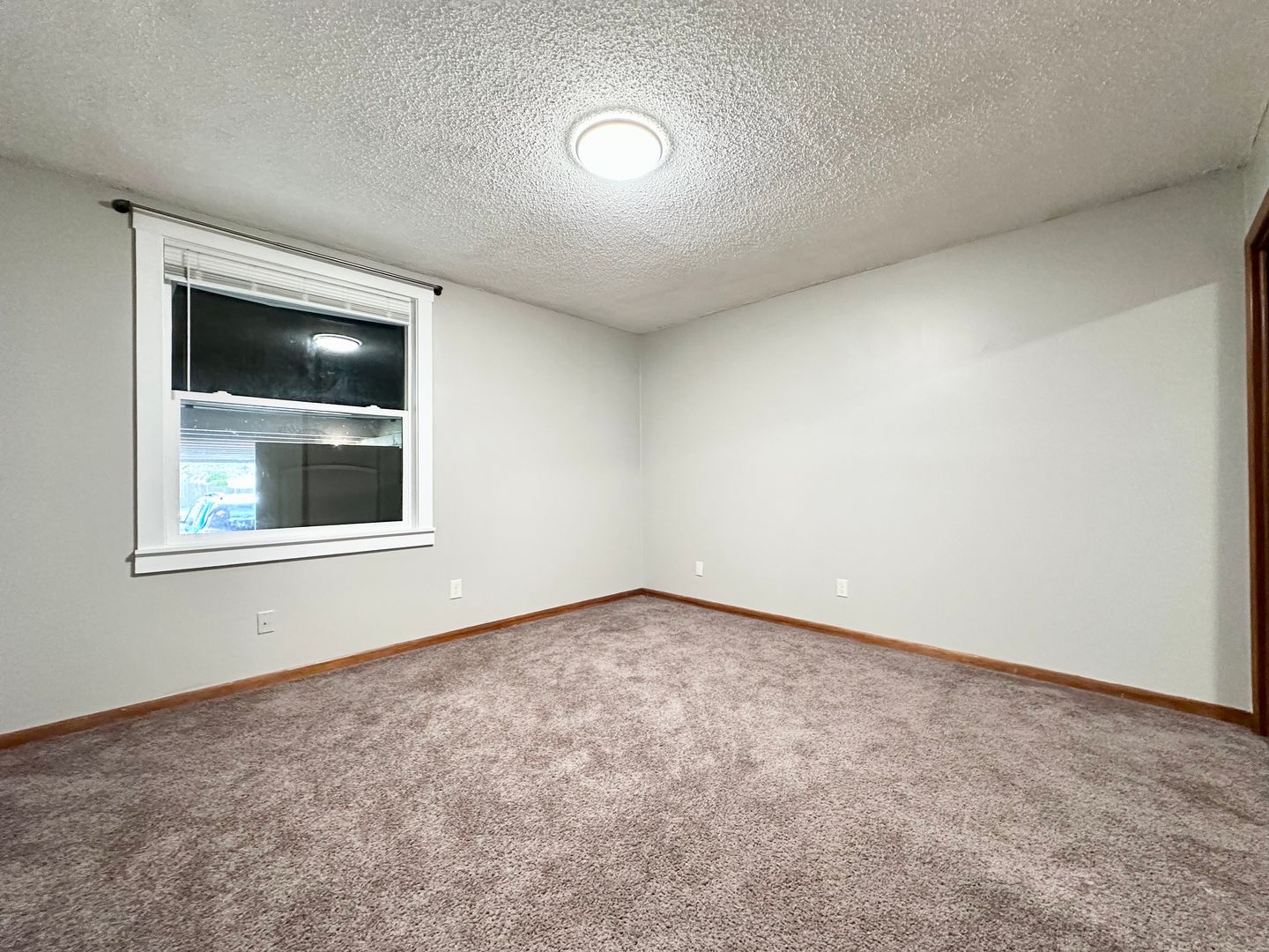 260 SE Elliot Ave - Gresham - Oregon - 2 bed, 1 bath rental property