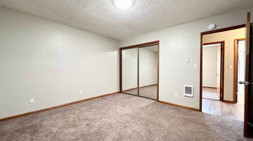 260 SE Elliot Ave - Gresham - Oregon - 2 bed, 1 bath rental property