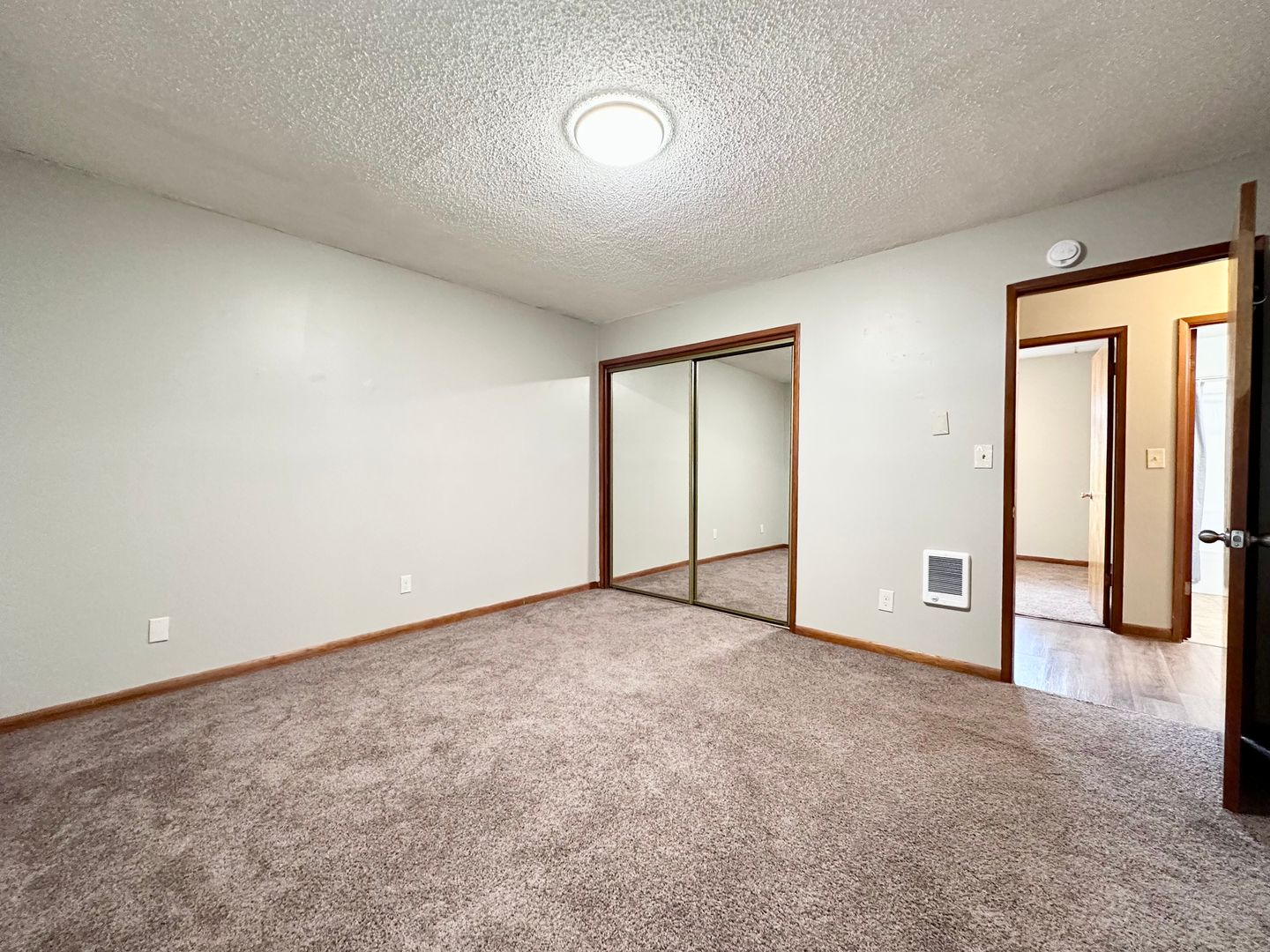 260 SE Elliot Ave - Gresham - Oregon - 2 bed, 1 bath rental property