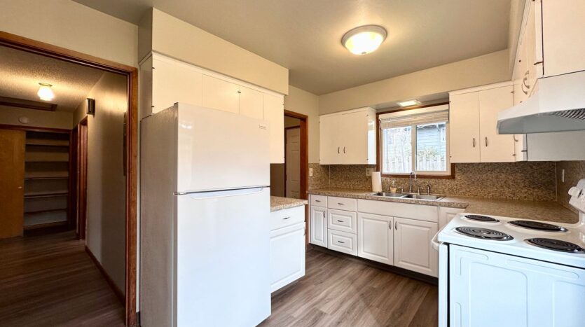 260 SE Elliot Ave - Gresham - Oregon - 2 bed, 1 bath rental property