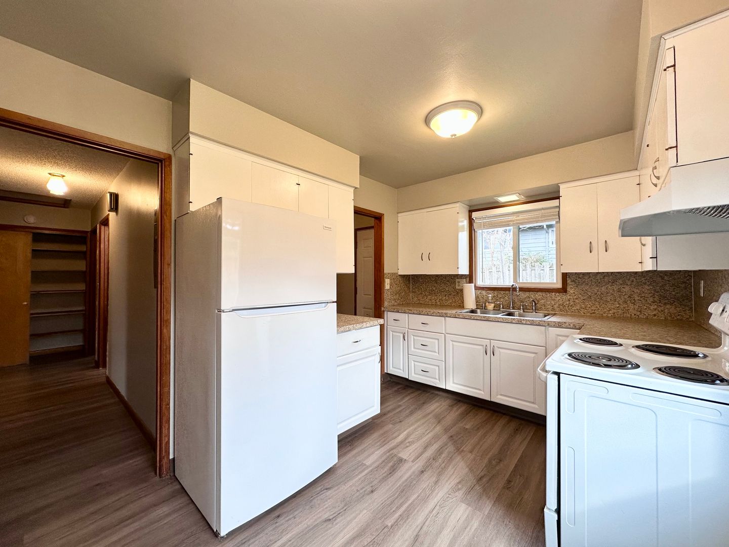 260 SE Elliot Ave - Gresham - Oregon - 2 bed, 1 bath rental property
