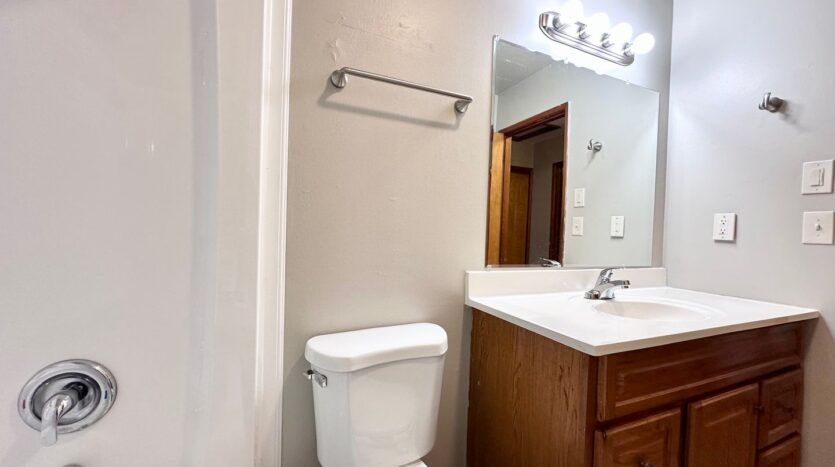 260 SE Elliot Ave - Gresham - Oregon - 2 bed, 1 bath rental property