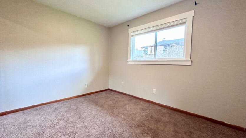 260 SE Elliot Ave - Gresham - Oregon - 2 bed, 1 bath rental property