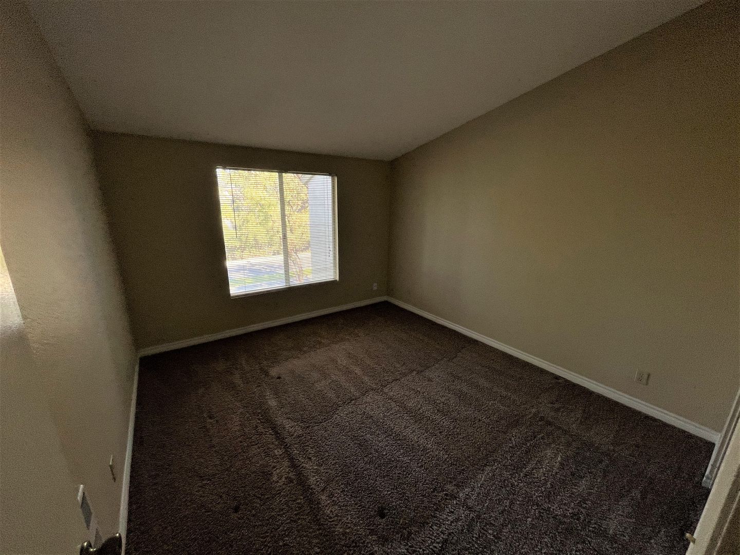 26261 Las Flores #G  - Mission Viejo - California - 1 bed, 1 bath rental property