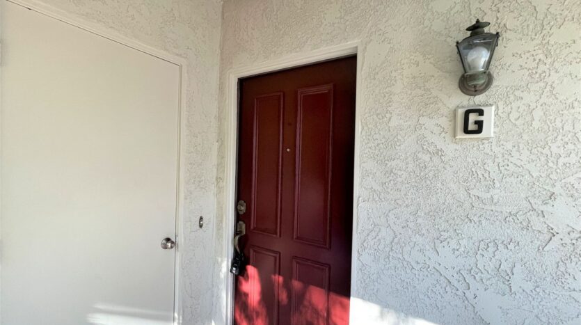 26261 Las Flores #G  - Mission Viejo - California - 1 bed, 1 bath rental property