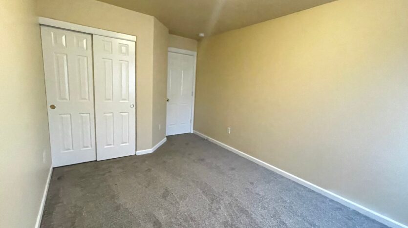 2638 SW Cascade Mountain Lane - Redmond - Oregon - 3 bed, 2.5 bath rental property