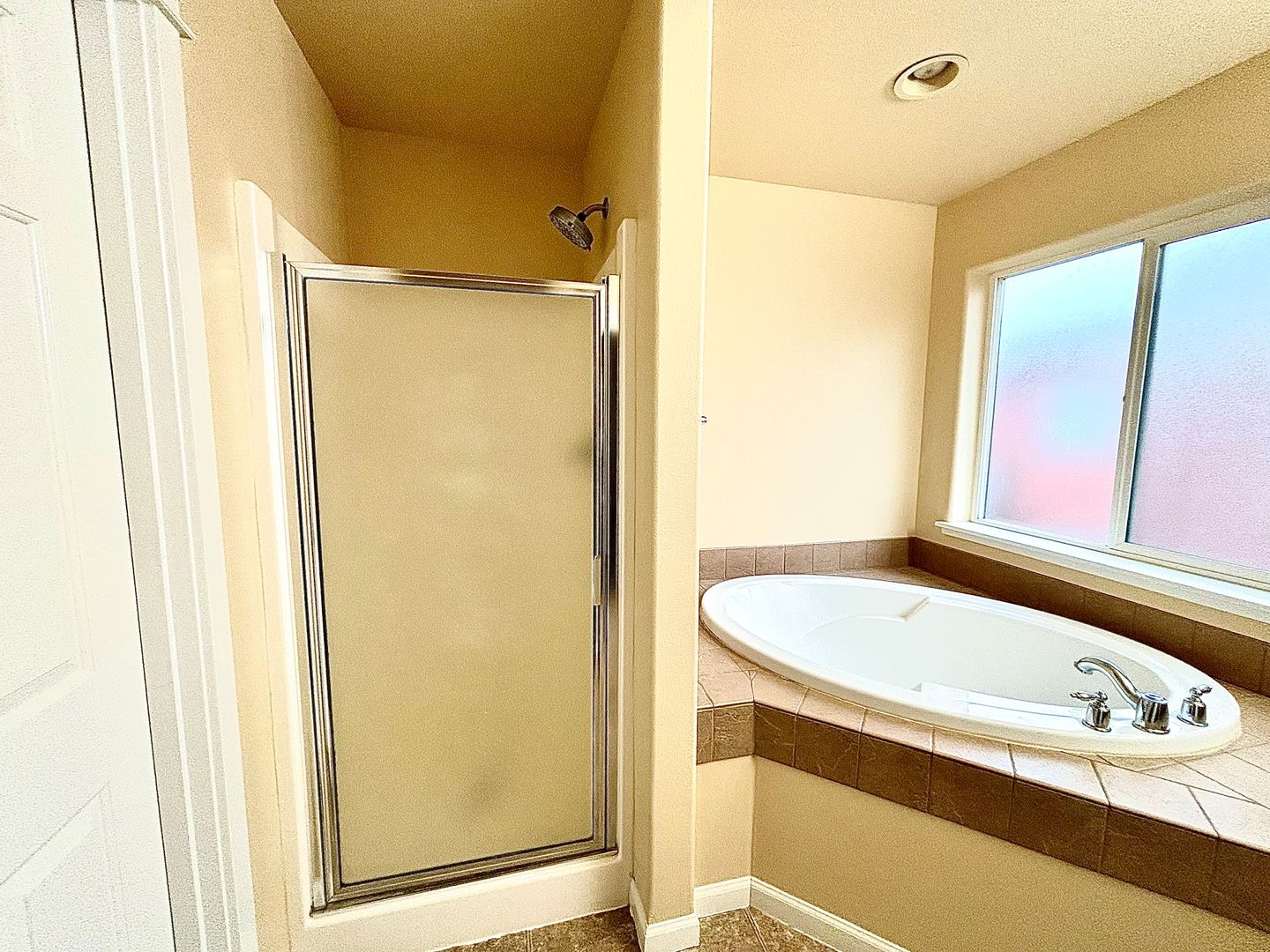 2638 SW Cascade Mountain Lane - Redmond - Oregon - 3 bed, 2.5 bath rental property