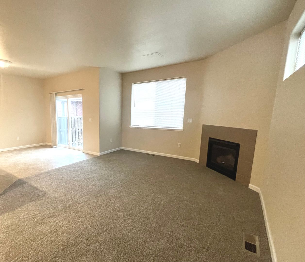 2638 SW Cascade Mountain Lane - Redmond - Oregon - 3 bed, 2.5 bath rental property