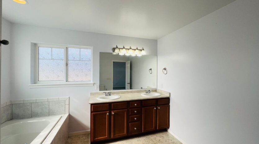 2650 Glenmore - Ferndale - Washington - 4 bed, 2.5 bath rental property