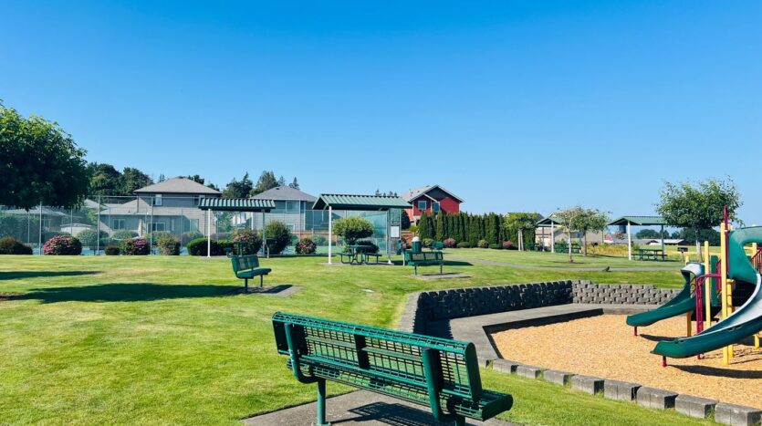 2650 Glenmore - Ferndale - Washington - 4 bed, 2.5 bath rental property