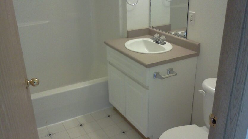 2719 - 2723 West Maplewood Avenue - Bellingham - Washington - 2 bed, 1.5 bath rental property