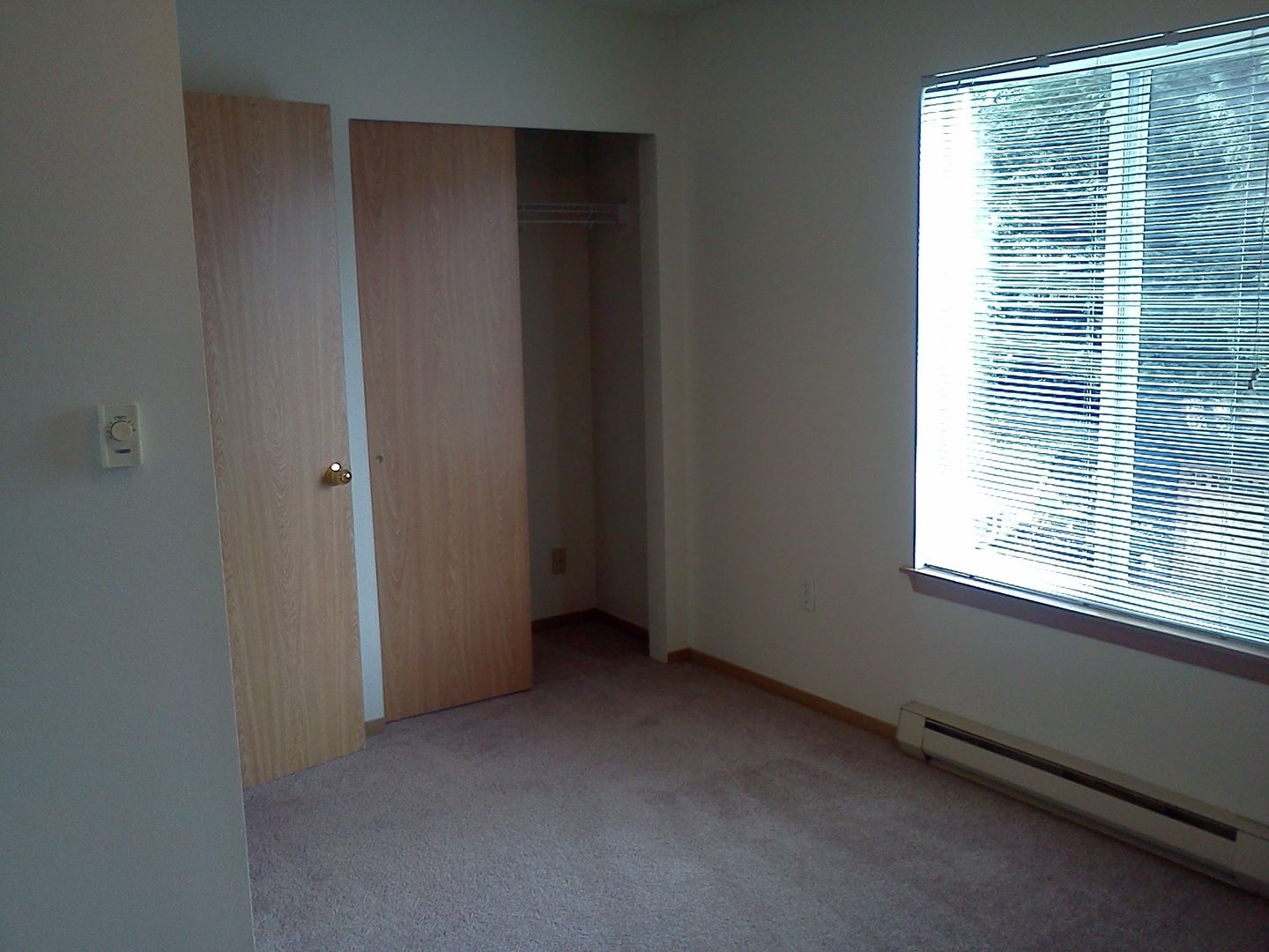 2719 - 2723 West Maplewood Avenue - Bellingham - Washington - 2 bed, 1.5 bath rental property