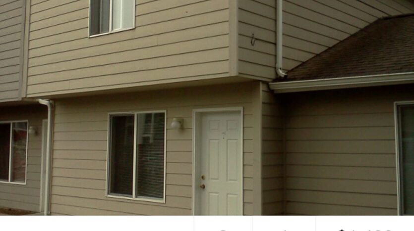 2719 - 2723 West Maplewood Avenue - Bellingham - Washington - 2 bed, 1.5 bath rental property